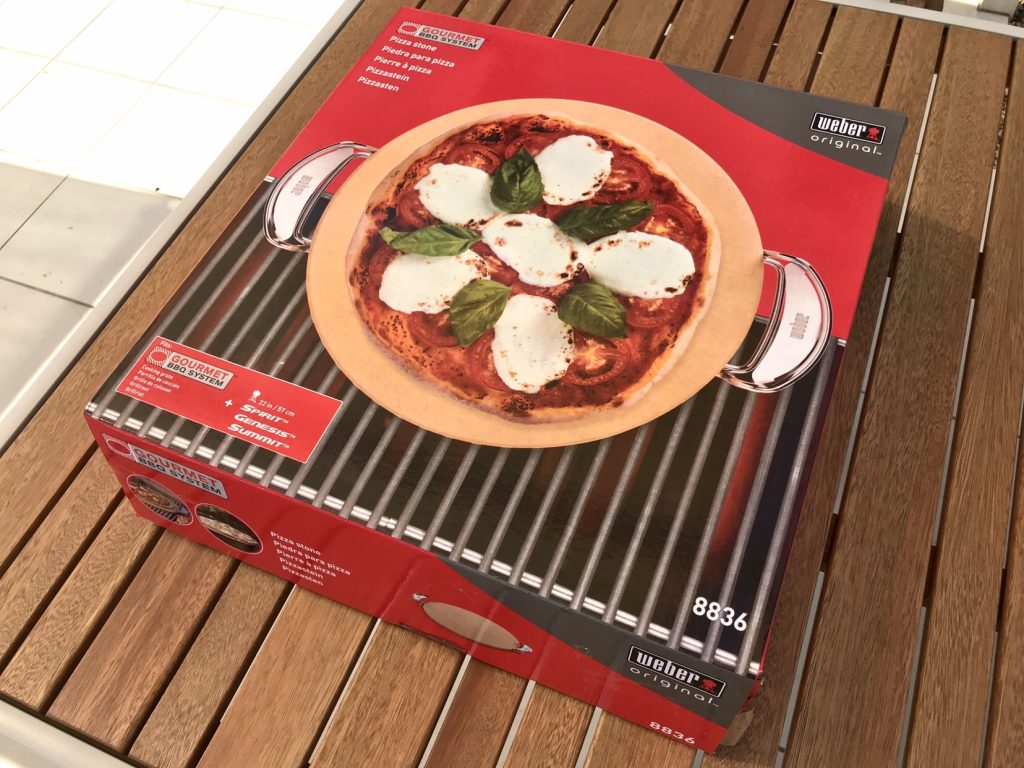 BBQで理想のピザを焼くためのアイテム「ピザストーン」 ～バーベキュー 